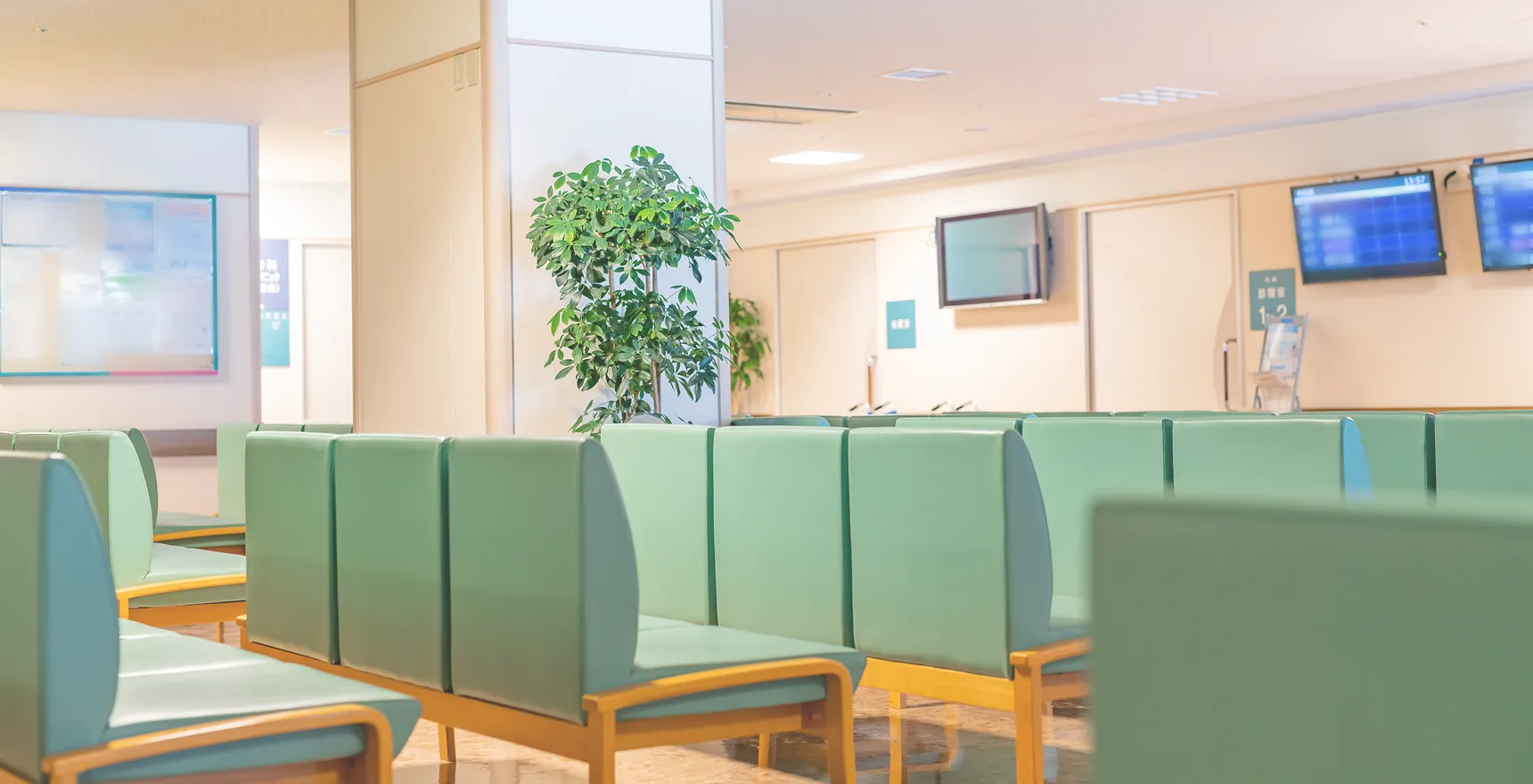 総合病院(老朽化ビル用マルチエアコンの全面刷新)